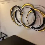 Goldcentral Akacfa-next To Mazel Tov-brilliant Location * Budapešť