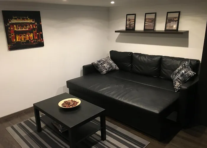 Goldcentral Akacfa-next To Mazel Tov-brilliant Location 公寓 布达佩斯